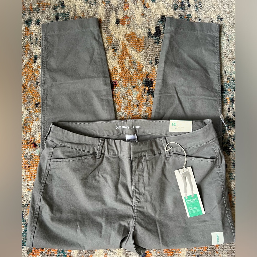 Old Navy Pixie Chino Ankle Length Size 14 Gray NEW